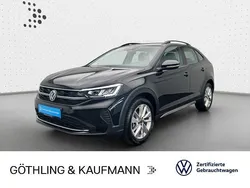 Deep black perleffekt Gebraucht 2024 VW Taigo Life SUV | 24.460 € (Fairer Preis)