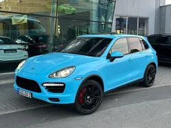 Schwarz Gebraucht 2010 Porsche Cayenne Turbo SUV | 22.610 € (Etwas zu teuer)
