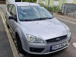 Silber Gebraucht 2005 Ford Focus Kombi | 1.050 € (Fairer Preis)