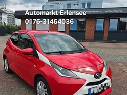 Rot Gebraucht 2014 Toyota Aygo X-play Kleinwagen | 6.990 € (Fairer Preis)
