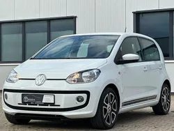 Weiß Gebraucht 2016 VW up! CLUB Kleinwagen | 11.550 € (Fairer Preis)