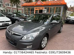 Grau Gebraucht 2008 Hyundai i30 Limousine | 3.990 € (Fairer Preis)