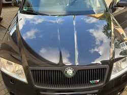 Schwarz Gebraucht 2009 Skoda Octavia RS Kombi | 7.500 € (Fairer Preis)