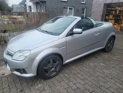 Silber Gebraucht 2009 Opel Tigra Edition Cabrio | 3.999 € (Fairer Preis)