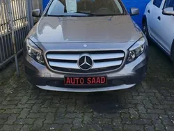 Grau Gebraucht 2015 Mercedes GLA200 SUV | 8.950 € (Fairer Preis)