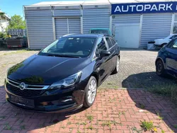 Onyx schwarz Gebraucht 2019 Opel Astra Business Kombi | 8.500 € (Guter Preis)