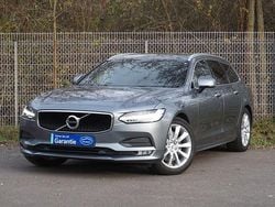Grau Gebraucht 2018 Volvo V90 Momentum Kombi | 16.900 €