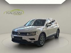 Pure white Gebraucht 2017 VW Tiguan Sound SUV | 18.450 € (Fairer Preis)