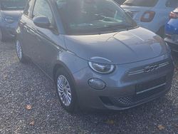 Other Gebraucht 2023 Fiat 500e Limousine | 26.390 € (Etwas zu teuer)
