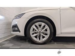 Gebraucht 2023 Skoda Octavia Style Kombi | 23.700 € (Fairer Preis)