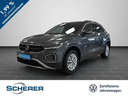 Indiumgrau metallic (metallic) Gebraucht 2024 VW T-Roc Life SUV | 21.600 € (Guter Preis)