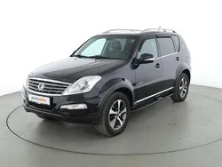 Schwarz Gebraucht 2017 Ssangyong Rexton Sapphire SUV | 18.060 € (Etwas zu teuer)