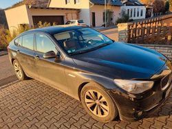 Schwarz Gebraucht 2015 BMW 530 Gran Turismo Limousine | 14.990 € (Guter Preis)