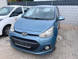 Blau Gebraucht 2016 Hyundai i10 YES! Kleinwagen | 8.400 € (Fairer Preis)