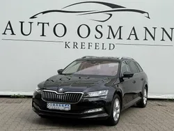 Schwarzmagic perleffekt Gebraucht 2020 Skoda Superb Style Kombi | 19.950 € (Fairer Preis)