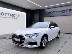 Weiss Gebraucht 2023 Audi A4 Advanced Kombi | 26.750 € (Guter Preis)