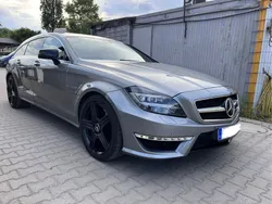 Grau Gebraucht 2013 Mercedes CLS63 AMG AMG Limousine | 28.990 € (Guter Preis)