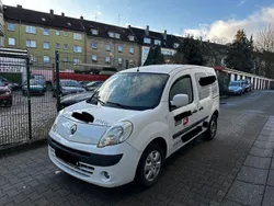 Weiß Gebraucht 2010 Renault Kangoo Happy Family Van / Kleinbus | 2.000 € (Etwas zu teuer)