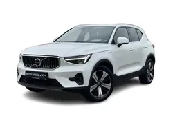 Weiß Gebraucht 2022 Volvo XC40 Plus SUV | 35.499 € (Teuer)