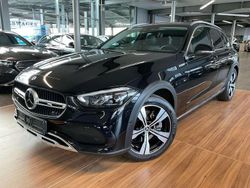 Obsidianschwarz metalliclack Gebraucht 2024 Mercedes C220 Avantgarde Kombi | 46.886 €