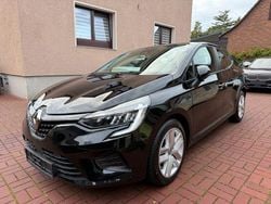 Schwarz Gebraucht 2021 Renault Clio V Zen Limousine | 11.950 € (Guter Preis)