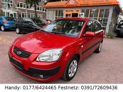 Orange Gebraucht 2005 Kia Rio Limousine | 2.890 € (Fairer Preis)