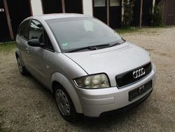 Silbersee/lichtsilber Gebraucht 2002 Audi A2 Kleinwagen | 3.900 € (Fairer Preis)