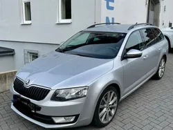 Silber Gebraucht 2017 Skoda Octavia Joy Kombi | 8.200 € (Guter Preis)