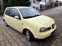 Gelb Gebraucht 2001 Seat Arosa Kleinwagen | 1.300 € (Fairer Preis)