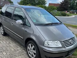 Grau Gebraucht 2007 VW Sharan Van / Kleinbus | 4.500 € (Etwas zu teuer)