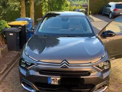 Grau Gebraucht 2024 Citroën C4 PureTech Limousine | 23.999 € (Etwas zu teuer)