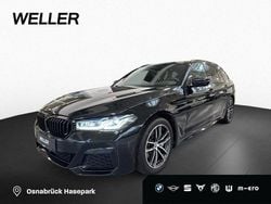 Black sapphire (schwarz) Gebraucht 2022 BMW 530 M Sport Kombi | 45.990 € (Etwas zu teuer)
