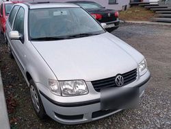Silber Gebraucht 2000 VW Polo Kleinwagen | 989 € (Guter Preis)