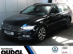 Deep black perleffekt Gebraucht 2022 VW Passat Business Kombi | 24.880 € (Fairer Preis)