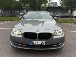 Grau Gebraucht 2010 BMW 528 Limousine | 13.499 € (Teuer)
