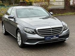Grau Gebraucht 2019 Mercedes E200 Exclusive Limousine | 25.890 € (Superpreis)
