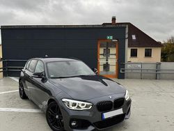 Grau Gebraucht 2018 BMW 116 M Sport Kleinwagen | 13.390 € (Fairer Preis)