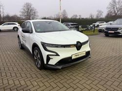 Arktisweiß Gebraucht 2023 Renault Megane E-Tech Evolution Limousine | 26.989 € (Teuer)