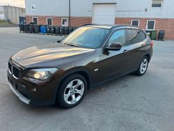 Braun Gebraucht 2009 BMW X1 SUV | 6.200 € (Teuer)