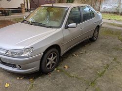 Silber Gebraucht 2000 Peugeot 306 Limousine | 600 € (Superpreis)