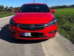 Rot Gebraucht 2019 Opel Astra Dynamic Limousine | 10.499 € (Fairer Preis)