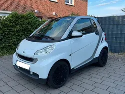 Weiß Gebraucht 2009 Smart ForTwo Coupé Passion Coupé | 3.499 € (Guter Preis)