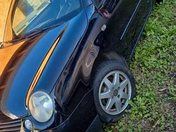 Schwarz Gebraucht 1999 VW Lupo Trendline Kleinwagen | 1.300 € (Etwas zu teuer)
