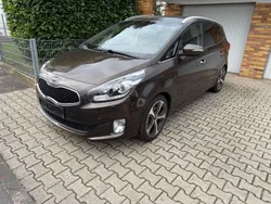 Braun Gebraucht 2014 Kia Carens Van / Kleinbus | 9.500 € (Fairer Preis)