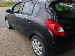 Schwarz Gebraucht 2008 Opel Corsa Limousine | 2.850 € (Fairer Preis)