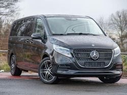 Schwarz Neu 2025 Mercedes V300 AMG Van / Kleinbus | 122.451 €