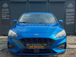 Blau Gebraucht 2019 Ford Focus ST-Line Limousine | 14.200 € (Guter Preis)