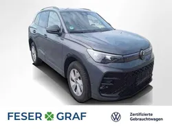 Delfingrau metallic Gebraucht 2024 VW Tiguan R-line SUV | 47.440 € (Superpreis)