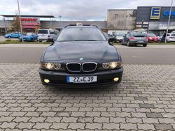 Schwarz Gebraucht 2002 BMW 520 Kombi | 3.300 € (Etwas zu teuer)