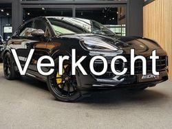 Schwarz Gebraucht 2024 Porsche Cayenne Turbo E-Hybrid SUV | 198.994 € (Teuer)